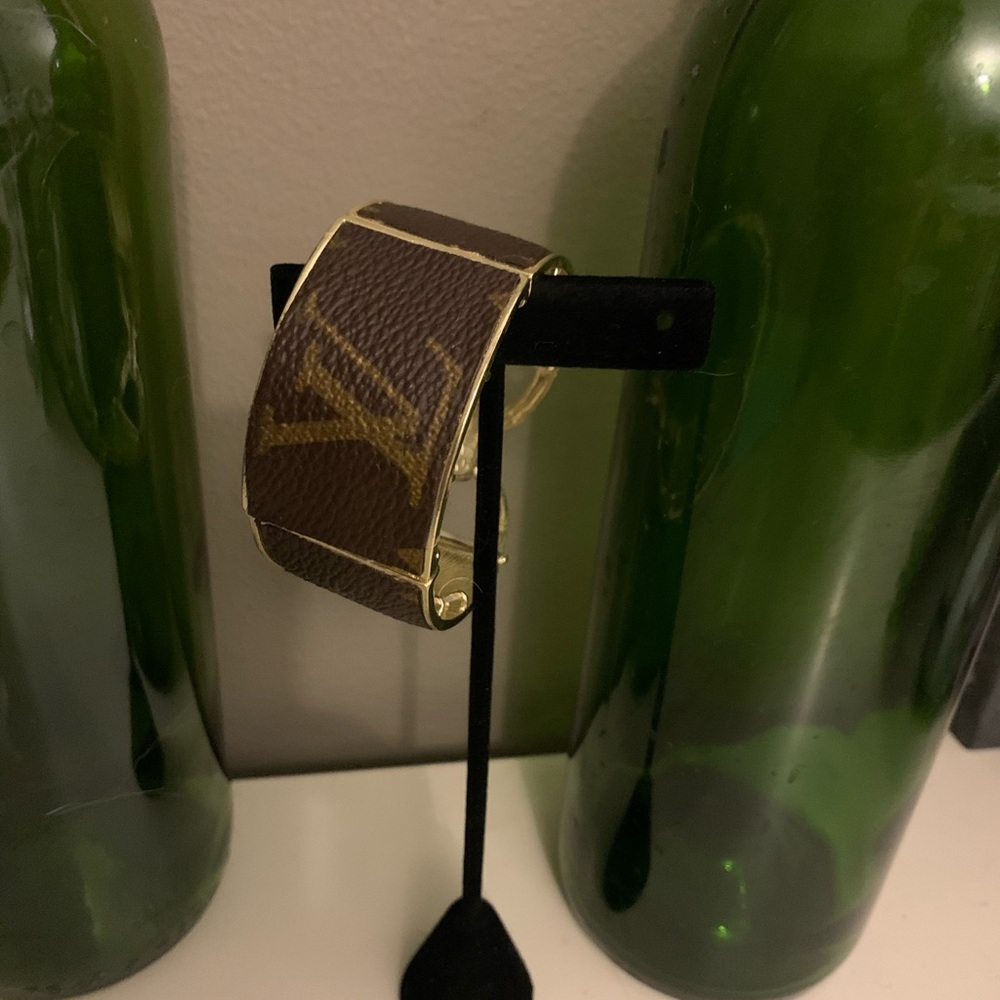 Stretch bracelet